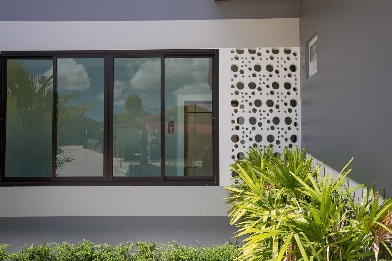 Phant At Thalang Service Apartment Exterior photo